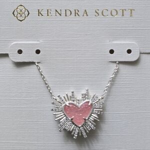 Dolly Parton X Kendra Scott Ari Heart Silver Short Pendant Necklace